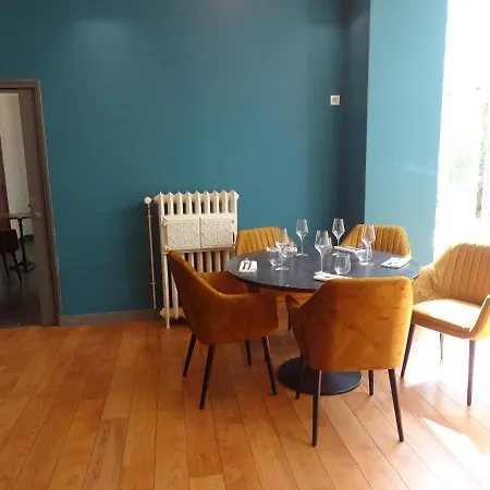 La Croix D'or Logis 3* Le Faouët